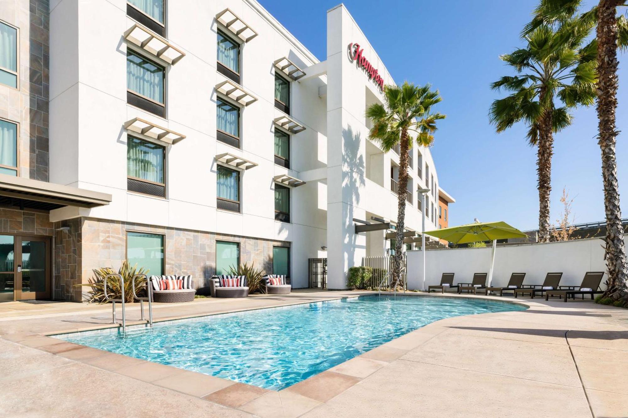 Hotel Hampton & - Napa, Ca
